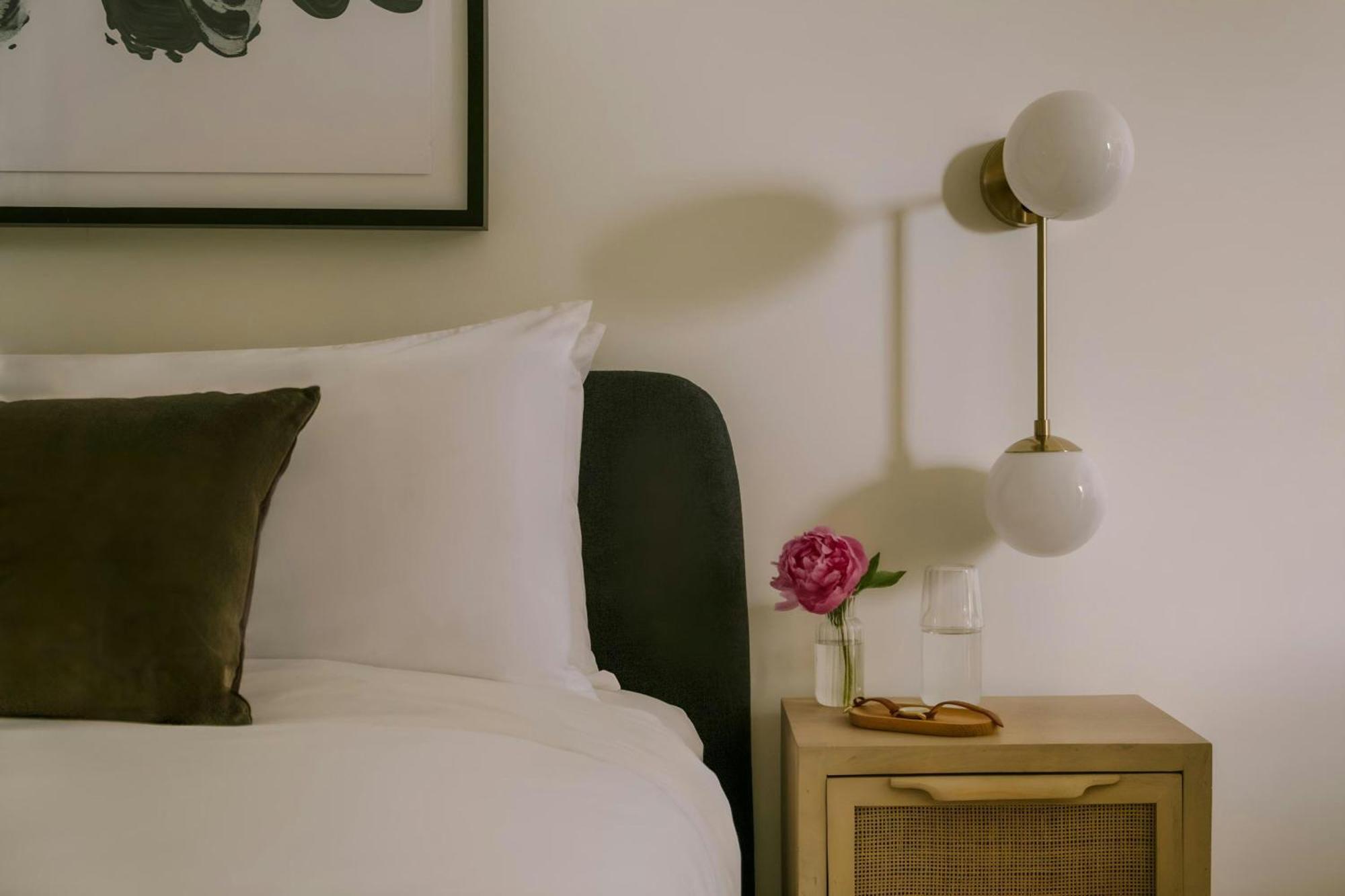 Sonder By Marriott Bonvoy The Craftsman Downtown La Aparthotel Los Angeles