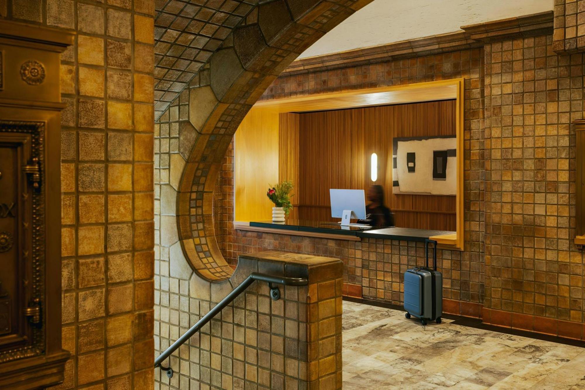 Sonder By Marriott Bonvoy The Craftsman Downtown La Aparthotel